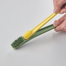 Load image into Gallery viewer, New Ikea PEPPRIG Shoe Shin Brush With Scraper, 2 in 1, Green/Yellow *Free P&amp;P