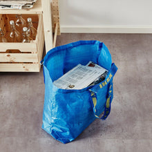 Load image into Gallery viewer, 2x Ikea FRAKTA Medium Blue Carrier Bag Laundry Bags 36L, 603.017.07