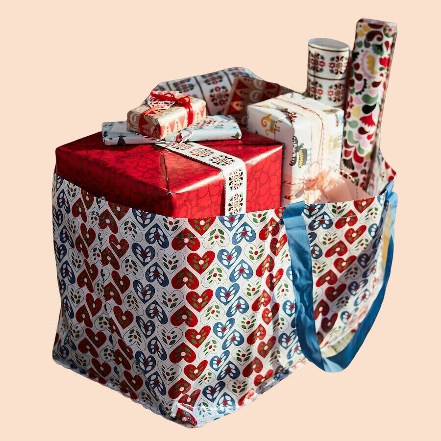 2x New VINTERFINT Christmas Carrier bag only, heart pattern blue/red, 71 L